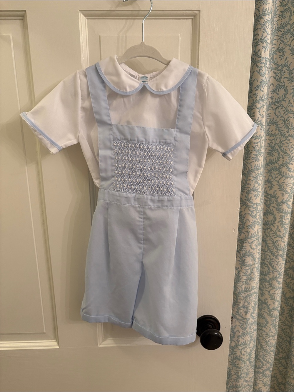 Feltman Brothers smocked bib overalls set 3T